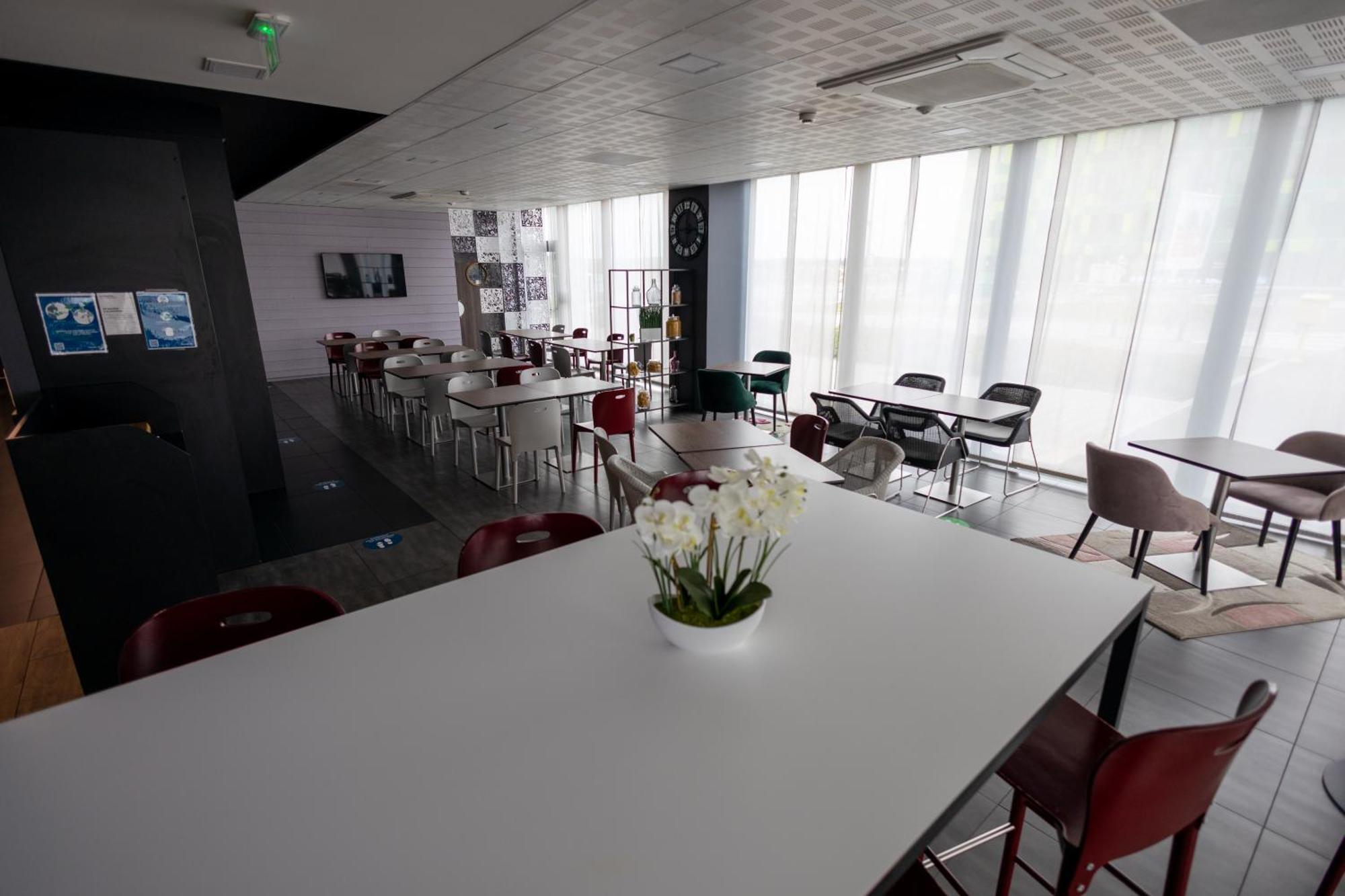 Campanile Belfort Montbeliard - Gare La Jonxion. Meroux Zewnętrze zdjęcie
